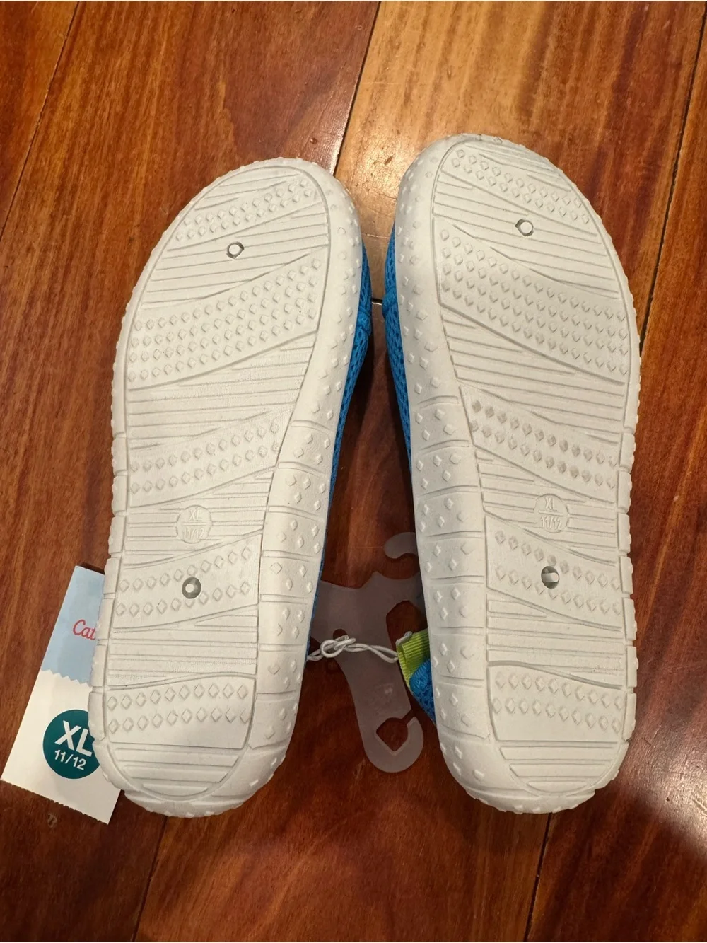 NWT Kid’s Cat & Jack Light Blue Mesh Water Shoes. Size 11/12